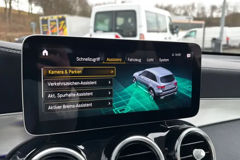 Mercedes-Benz GLC 300 (Clasa GLC) din 2021 cu 59.705 km - oferta MER218801 - foto 23