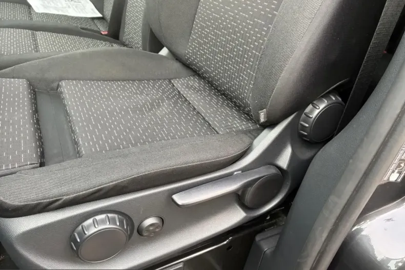 Mercedes-Benz Vito din 2024 cu 18.097 km - oferta MER218808 - foto 9