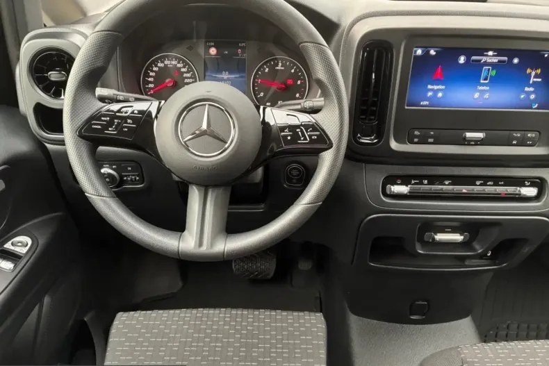 Mercedes-Benz Vito din 2024 cu 18.097 km - oferta MER218808 - foto 11