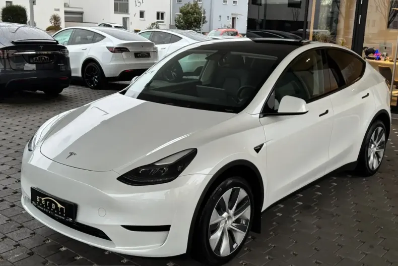 Tesla Model Y din 2023 cu 100.000 km - oferta TES218814 - foto 6