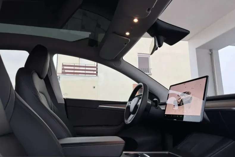 Tesla Model Y din 2023 cu 100.000 km - oferta TES218814 - foto 23