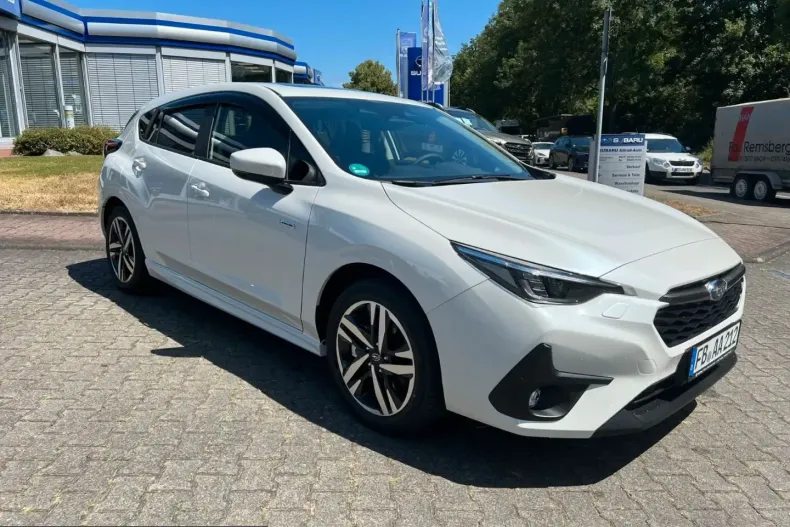 Subaru Impreza din 2025 cu 10.000 km - oferta SUB218815 - foto 3