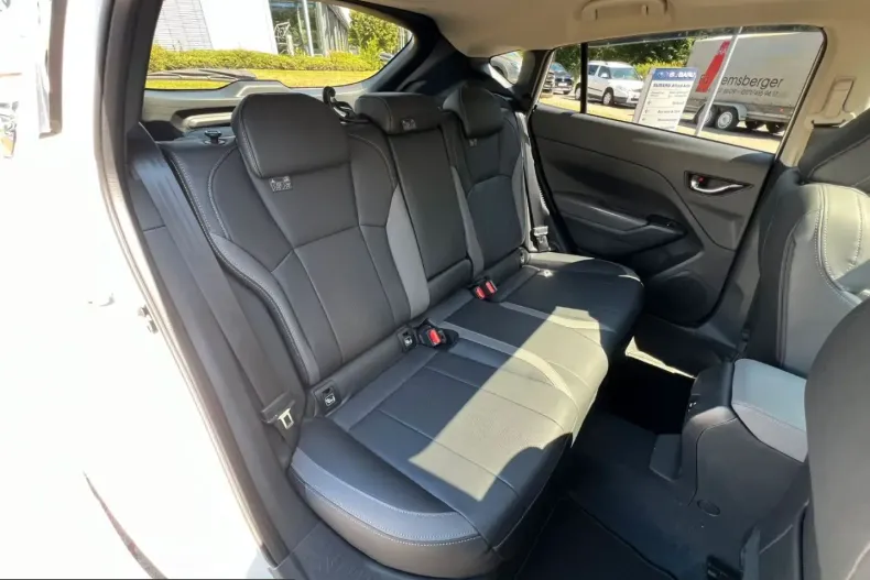 Subaru Impreza din 2025 cu 10.000 km - oferta SUB218815 - foto 19