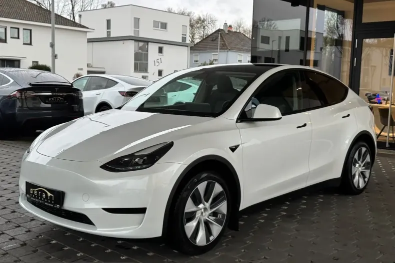 Tesla Model Y din 2022 cu 63.000 km - oferta TES218816 - foto 7