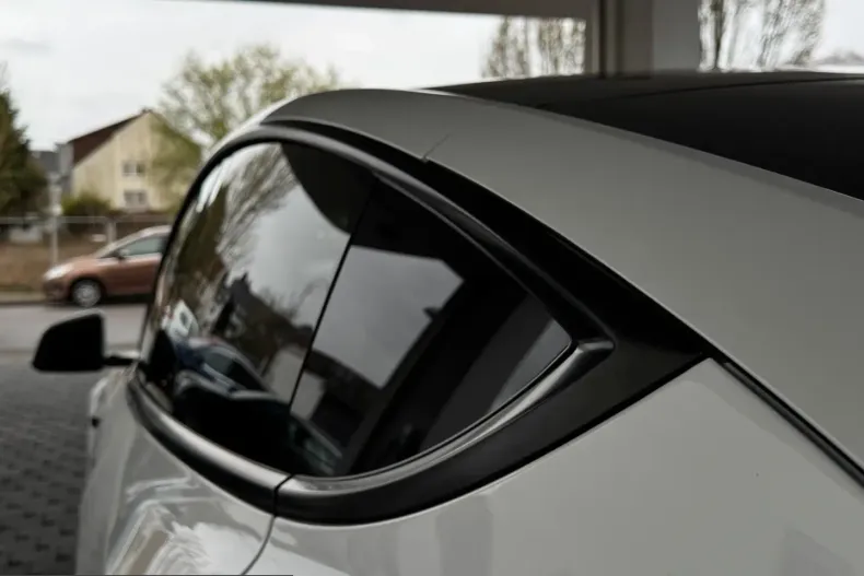 Tesla Model Y din 2022 cu 63.000 km - oferta TES218816 - foto 8