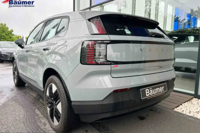 Volvo EX30 din 2024 cu 60.803 km - oferta VOL218822 - foto 2