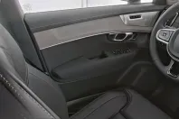 Volvo XC90 din 2025 cu 27.700 km - oferta VOL218835 - foto 7
