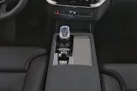 Volvo XC90 din 2025 cu 27.700 km - oferta VOL218835 - foto 12