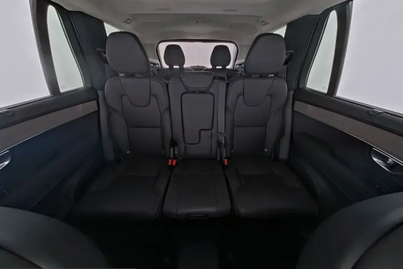 Volvo XC90 din 2025 cu 27.700 km - oferta VOL218835 - foto 13