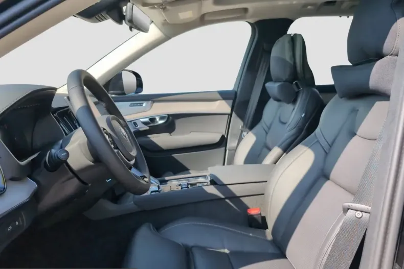 Volvo XC90 din 2025 cu 47.990 km - oferta VOL218836 - foto 11