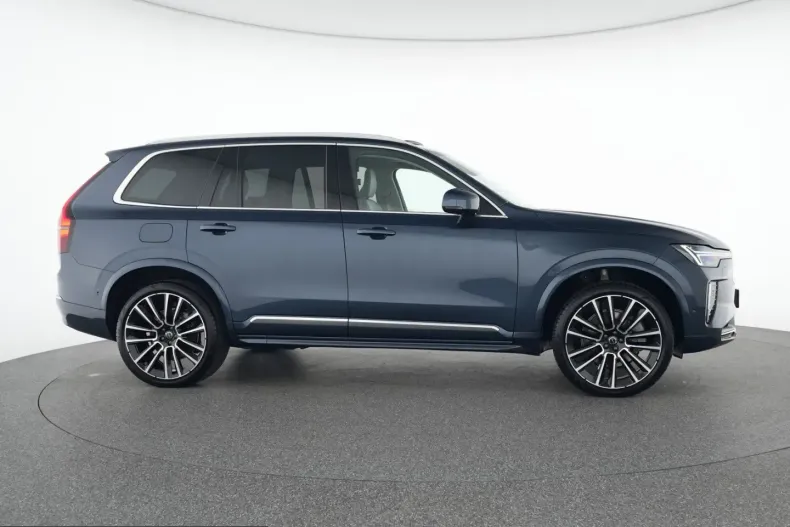 Volvo XC90 din 2025 cu 28.250 km - oferta VOL218837 - foto 12