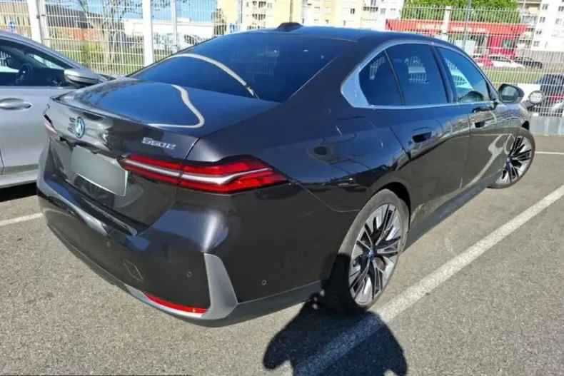 BMW 550 (Seria 5) din 2024 cu 42.573 km - oferta BMW218838 - foto 4