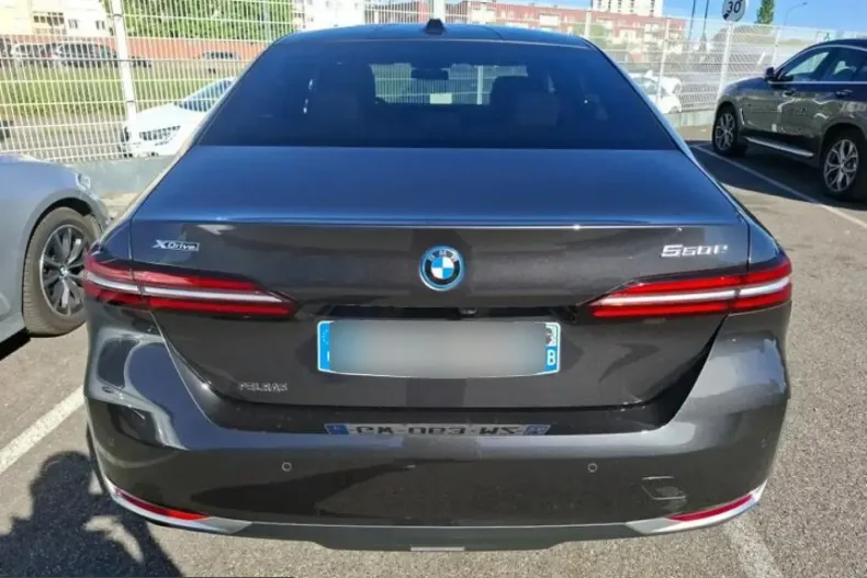 BMW 550 (Seria 5) din 2024 cu 42.573 km - oferta BMW218838 - foto 5