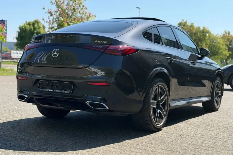 Mercedes-Benz GLC 220 (Clasa GLC) din 2025 cu 9.500 km - oferta MER218839 - foto 16
