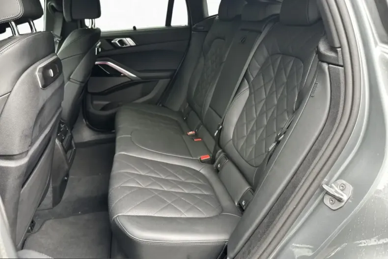 BMW X6 (Seria X) din 2025 cu 19.943 km - oferta BMW218840 - foto 8