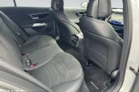 Mercedes-Benz E 300 (Clasa E) din 2025 cu 17.633 km - oferta MER218842 - foto 12