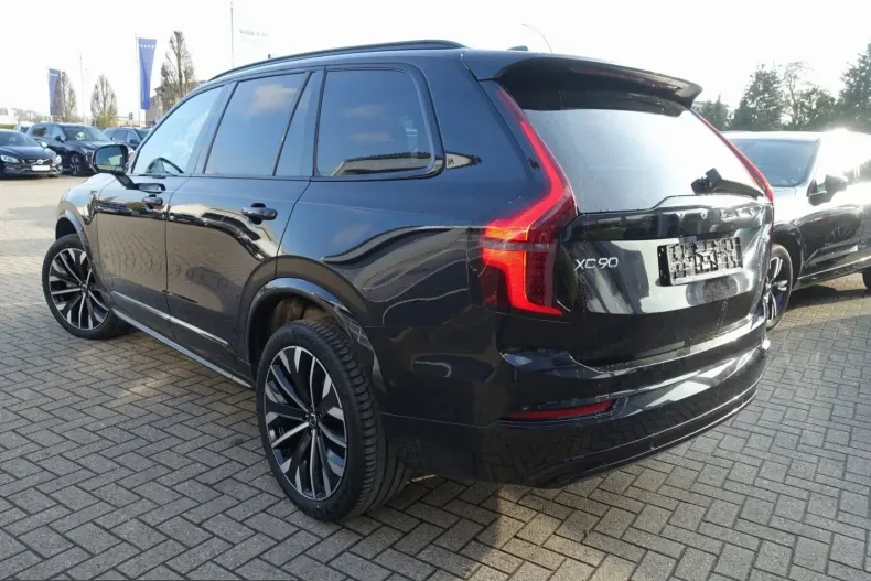 Volvo XC90 din 2025 cu 25.500 km - oferta VOL218844 - foto 5