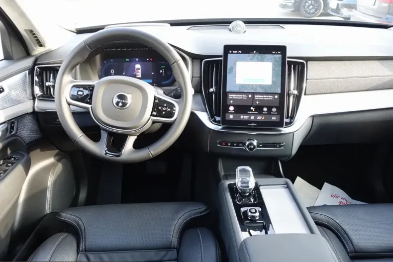Volvo XC90 din 2025 cu 25.500 km - oferta VOL218844 - foto 11