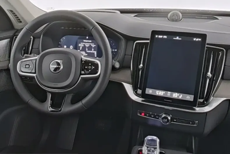 Volvo XC90 din 2025 cu 22.120 km - oferta VOL218845 - foto 8