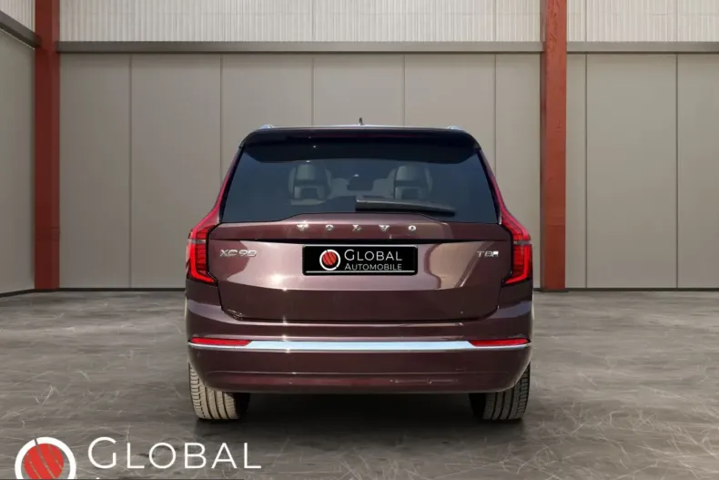 Volvo XC90 din 2025 cu 12.200 km - oferta VOL218846 - foto 4