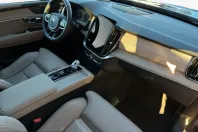 Volvo XC90 din 2025 cu 12.200 km - oferta VOL218846 - foto 5
