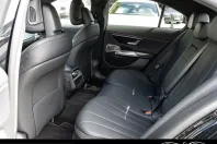 Mercedes-Benz E 300 (Clasa E) din 2025 cu 43.500 km - oferta MER218851 - foto 8