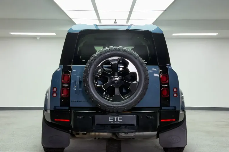 Land Rover Defender din 2024 cu 19.930 km - oferta LAN218855 - foto 5