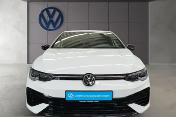Volkswagen Golf din 2023 - oferta VOL218860