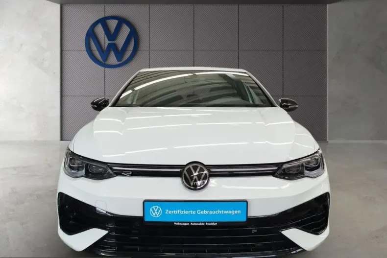 Volkswagen Golf din 2023 cu 17.494 km - oferta VOL218860 - foto 1