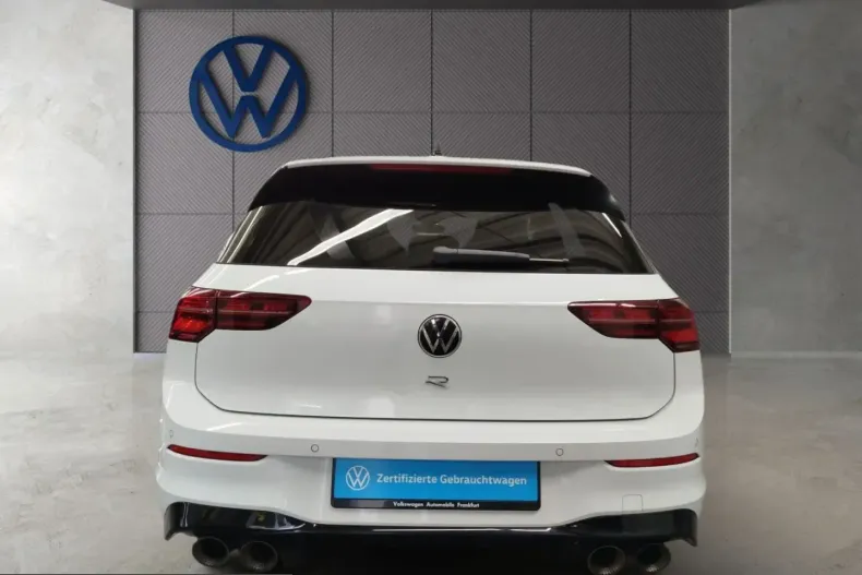 Volkswagen Golf din 2023 cu 17.494 km - oferta VOL218860 - foto 3