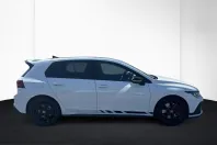 Volkswagen Golf din 2024 cu 21.749 km - oferta VOL218861 - foto 3