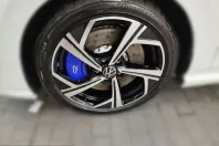 Volkswagen Golf din 2023 cu 20.846 km - oferta VOL218863 - foto 4