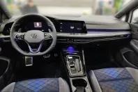 Volkswagen Golf din 2023 cu 20.846 km - oferta VOL218863 - foto 10