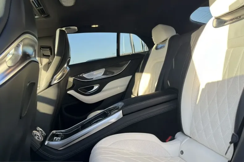 Mercedes-Benz AMG GT (Clasa GT) din 2024 cu 35.800 km - oferta MER218865 - foto 22