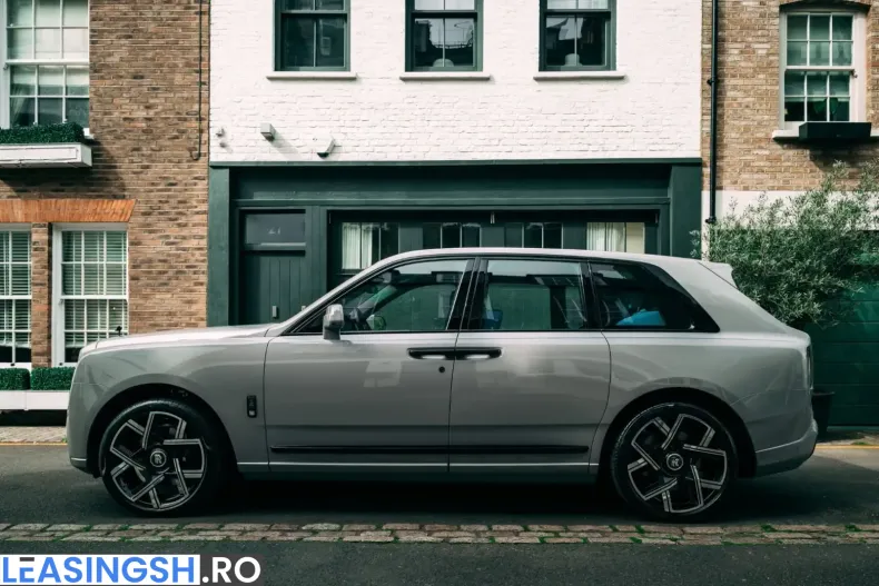 Rolls-Royce Cullinan din 2025 cu 15 km - oferta ROL218866 - foto 2