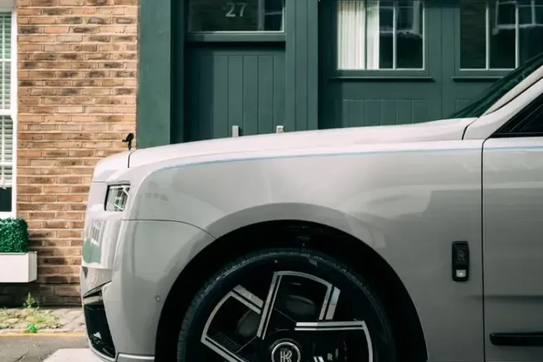 Rolls-Royce Cullinan din 2025 cu 15 km - oferta ROL218866 - foto 4