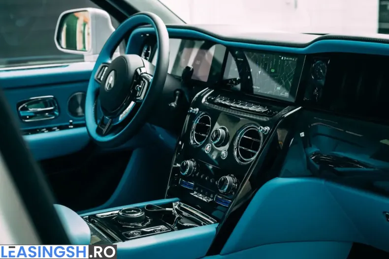 Rolls-Royce Cullinan din 2025 cu 15 km - oferta ROL218866 - foto 8