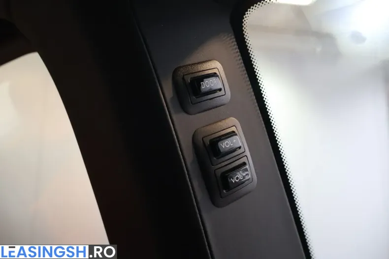Rolls-Royce Cullinan din 2023 cu 18.840 km - oferta ROL218867 - foto 34