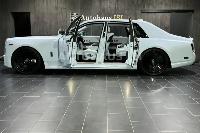 Rolls-Royce Phantom din 2023 cu 19.980 km - oferta ROL218870 - foto 17