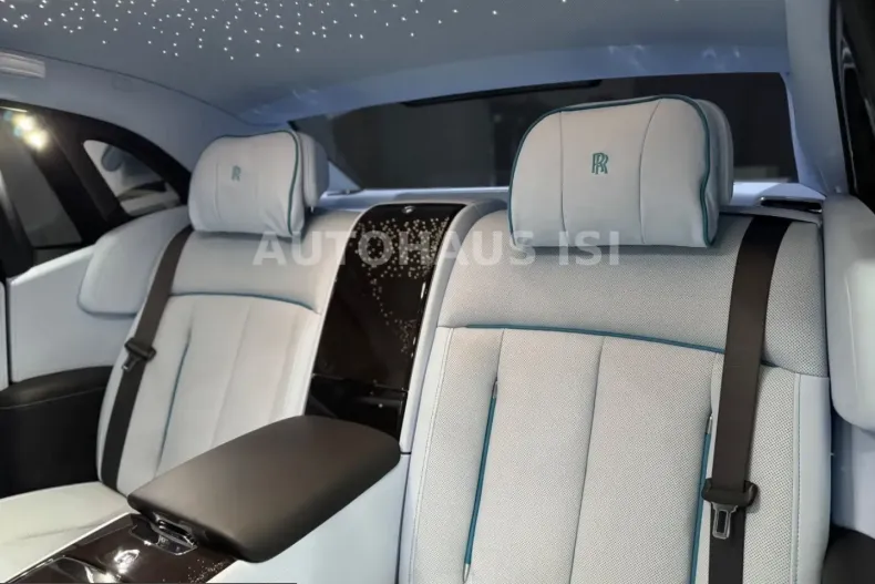 Rolls-Royce Phantom din 2023 cu 19.980 km - oferta ROL218870 - foto 30