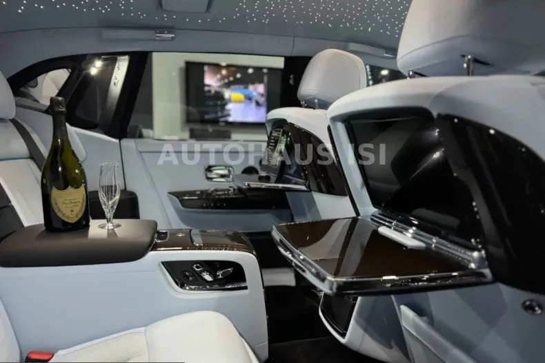 Rolls-Royce Phantom din 2023 cu 19.980 km - oferta ROL218870 - foto 41