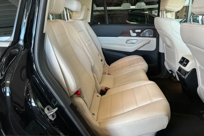 Mercedes-Benz GLS 400 (Clasa GLS) din 2021 cu 32.300 km - oferta MER218873 - foto 10