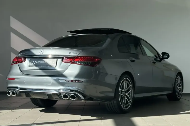Mercedes-Benz E 53 AMG (Clasa E) din 2022 cu 94.000 km - oferta MER218876 - foto 4