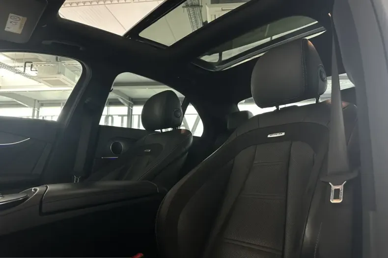 Mercedes-Benz E 53 AMG (Clasa E) din 2022 cu 94.000 km - oferta MER218876 - foto 12