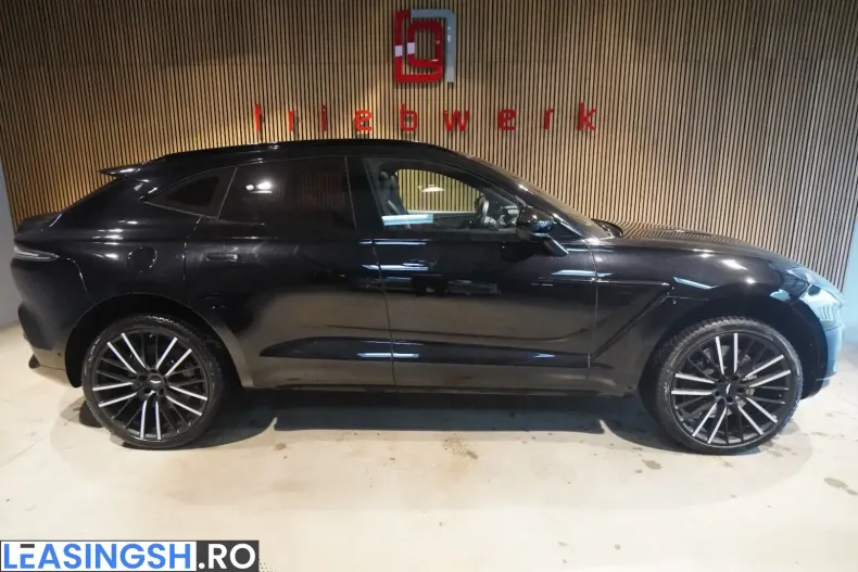 Aston Martin DBX din 2024 cu 9.000 km - oferta AST218883 - foto 1