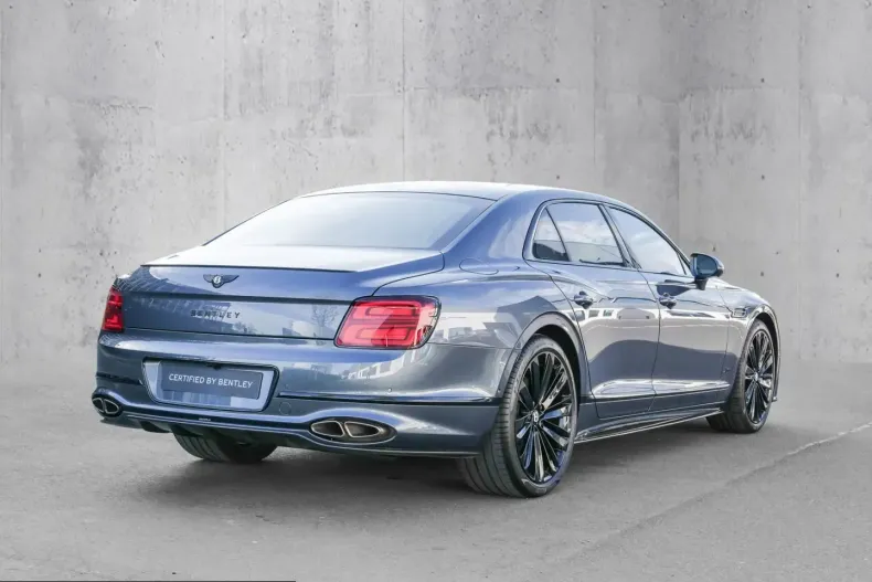 Bentley Flying Spur din 2025 cu 4.350 km - oferta BEN218884 - foto 3