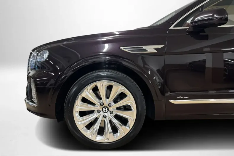 Bentley Bentayga din 2025 cu 9.800 km - oferta BEN218885 - foto 9