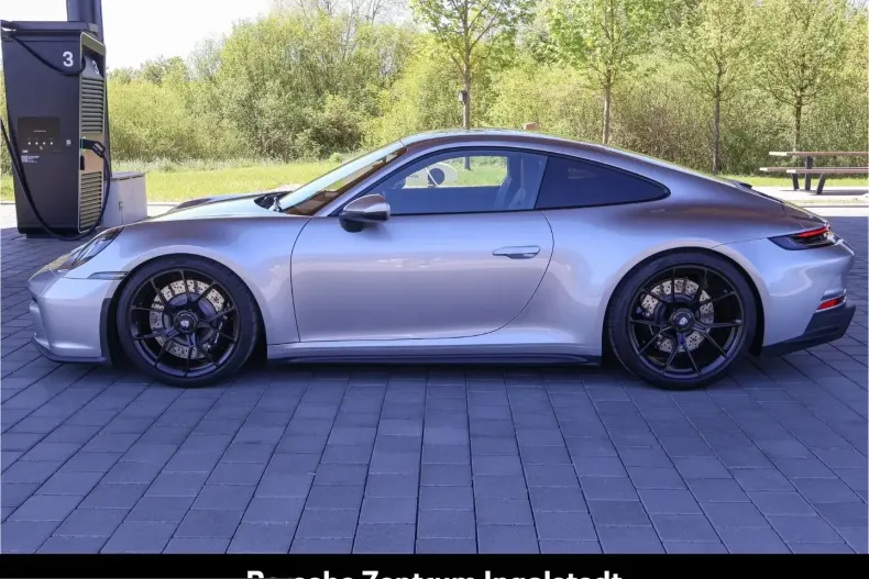 Porsche 992 din 2023 cu 5.300 km - oferta POR218890 - foto 2