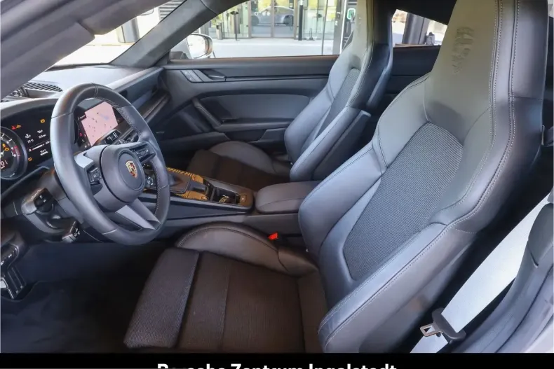 Porsche 992 din 2023 cu 5.300 km - oferta POR218890 - foto 24