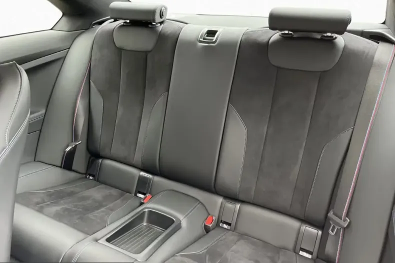 BMW M2 (Seria 2) din 2025 cu 14.175 km - oferta BMW218892 - foto 6